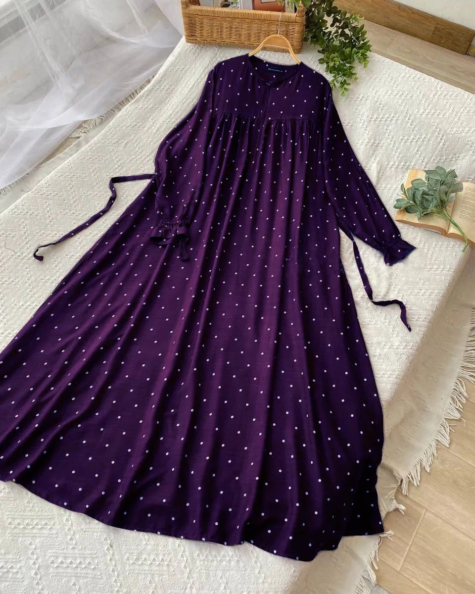 One Piece Dubai Cherry Borka – Navy Blue Polka Design | Free Size Up to 46 | Stylish & Comfortable Islamic Wear